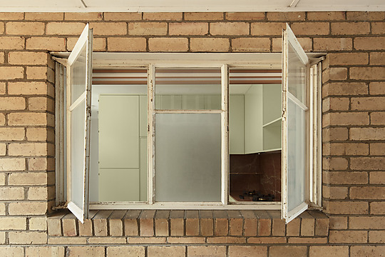 Interior photograph of Brunswick Apartment by Benjamin Hosking