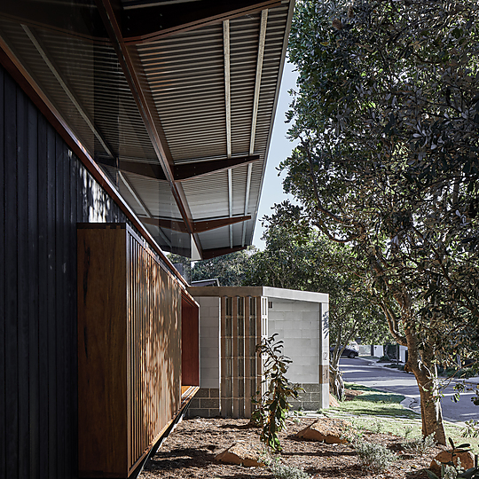 Interior photograph of Banksia House by Andy Macpherson