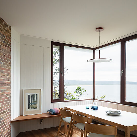 Interior photograph of Seagrass House by Clinton Weaver