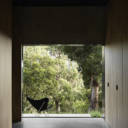 Interior photograph of Erskine River House by Sharyn Cairns