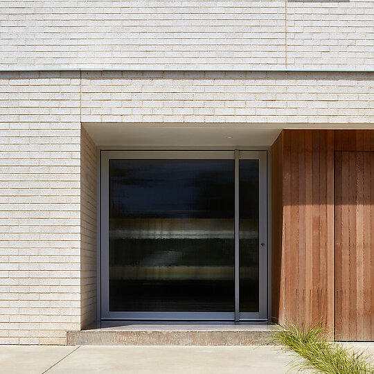 Interior photograph of Jacaranda House by Sam Noonan