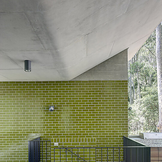 Interior photograph of House at Pretty Beach by Brett Boardman