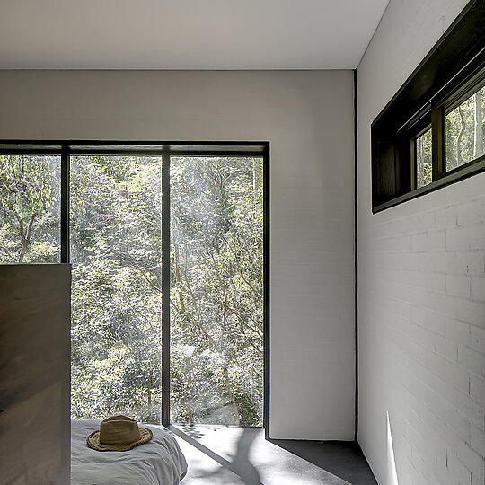 Interior photograph of House at Pretty Beach by Brett Boardman