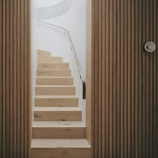 Interior photograph of Glen Iris House by Rory Gardiner