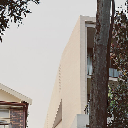 Interior photograph of Bronte House by Rory Gardiner