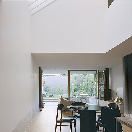 Interior photograph of Moonee Ponds House by Rory Gardiner