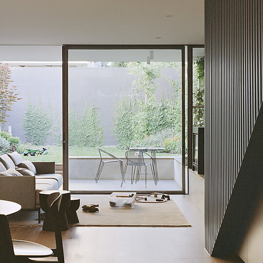 Interior photograph of Moonee Ponds House by Rory Gardiner