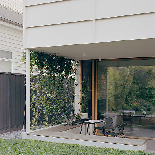 Interior photograph of Moonee Ponds House by Rory Gardiner