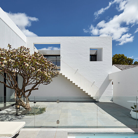 Interior photograph of Frangipani House by Sam Noonan