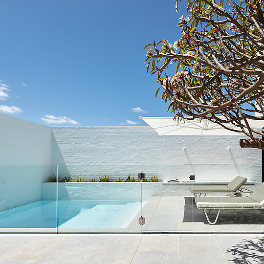 Interior photograph of Frangipani House by Sam Noonan