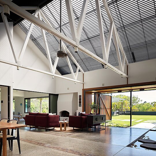Interior photograph of Kingfisher House GC by Scott Burrows Photographer