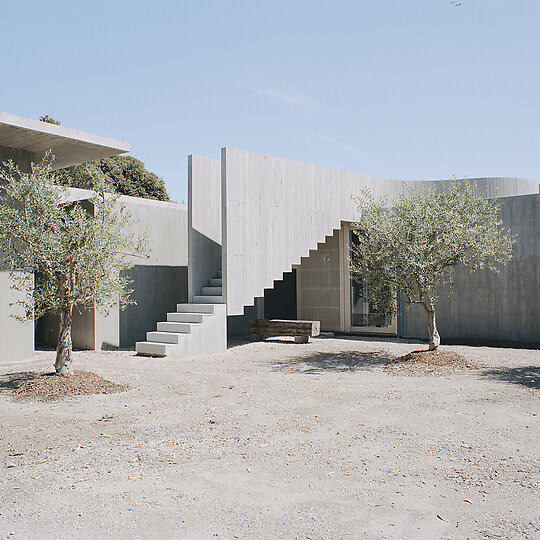 Interior photograph of Mori House by Derek Swalwell