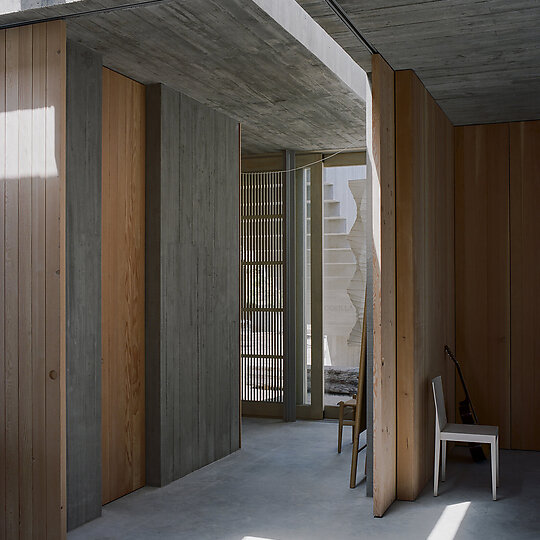 Interior photograph of Mori House by Derek Swalwell
