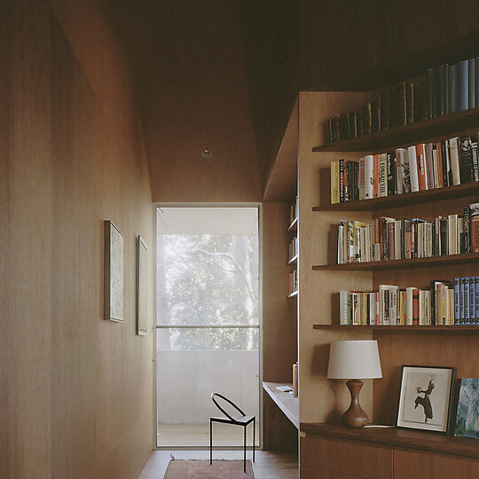 Interior photograph of Mossy Point House by Rory Gardiner