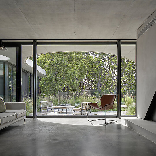 Interior photograph of Casa Bobbanarring by Peter Clarke