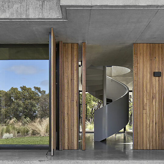 Interior photograph of Casa Bobbanarring by Peter Clarke