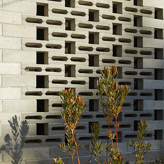 Interior photograph of Deepwater House by Robert Frith Acorn Photo