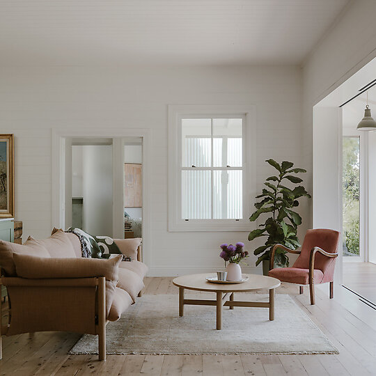 Interior photograph of Bungalow by Hamish McIntosh