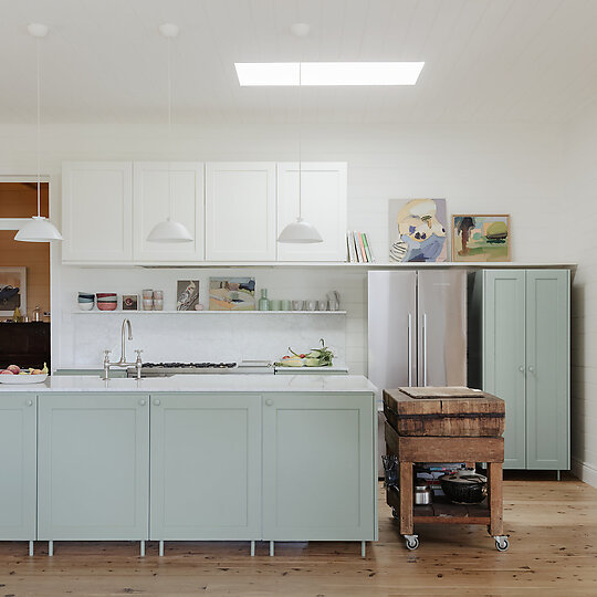 Interior photograph of Bungalow by Hamish McIntosh