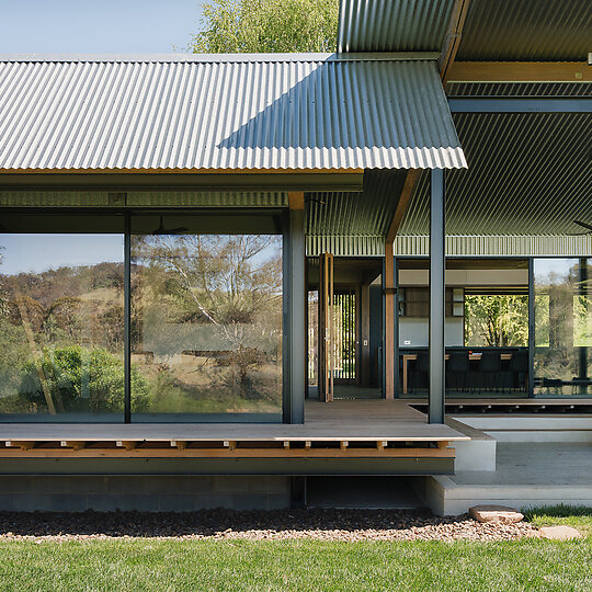 Interior photograph of Fish River House by Clinton Weaver