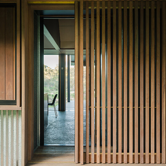 Interior photograph of Fish River House by Clinton Weaver