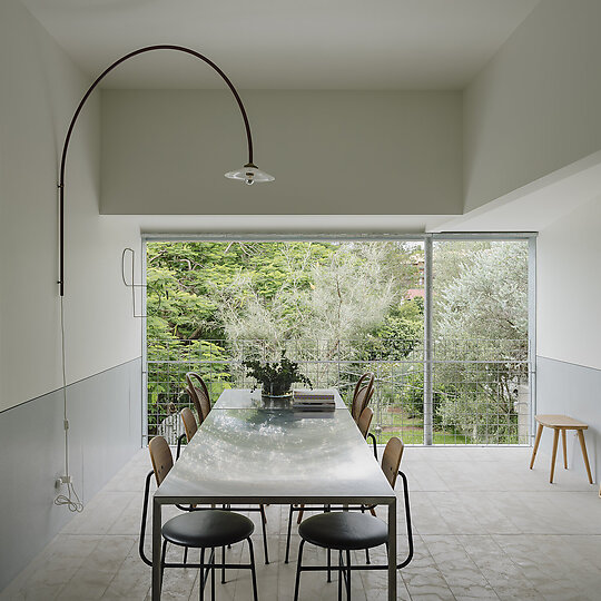 Interior photograph of Red Hill House & Studio by Clinton Weaver