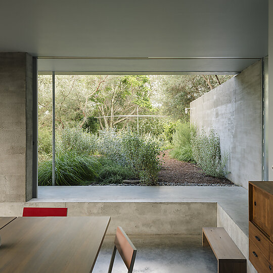 Interior photograph of Red Hill House & Studio by Clinton Weaver