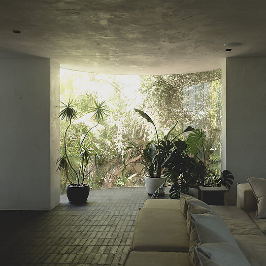 Interior photograph of City Beach House by Givlio Aristide