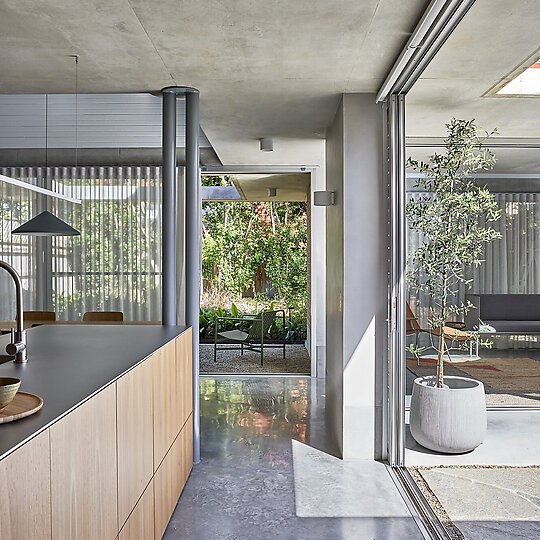 Interior photograph of Courtyard House by Pablo Veiga