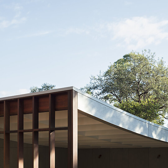 Interior photograph of Draped House by Clinton Weaver