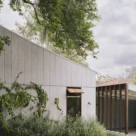 Interior photograph of Draped House by Clinton Weaver