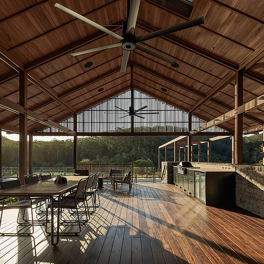 Interior photograph of Kiamba Valley Farmhouse by Andy Macpherson