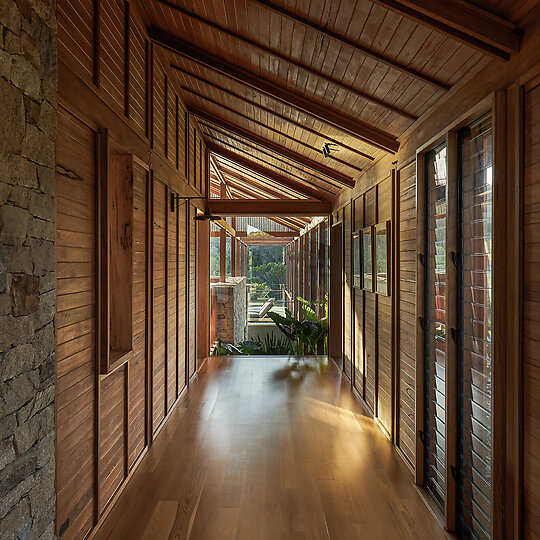 Interior photograph of Kiamba Valley Farmhouse by Andy Macpherson