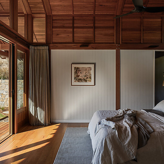 Interior photograph of Kiamba Valley Farmhouse by Andy Macpherson