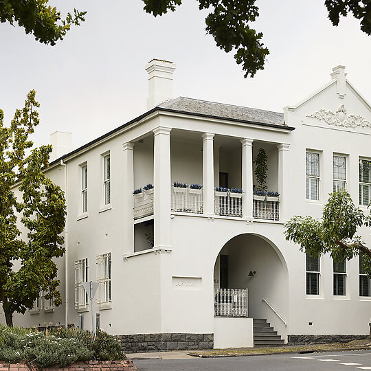 Interior photograph of Armadale House by Sharyn Cairns