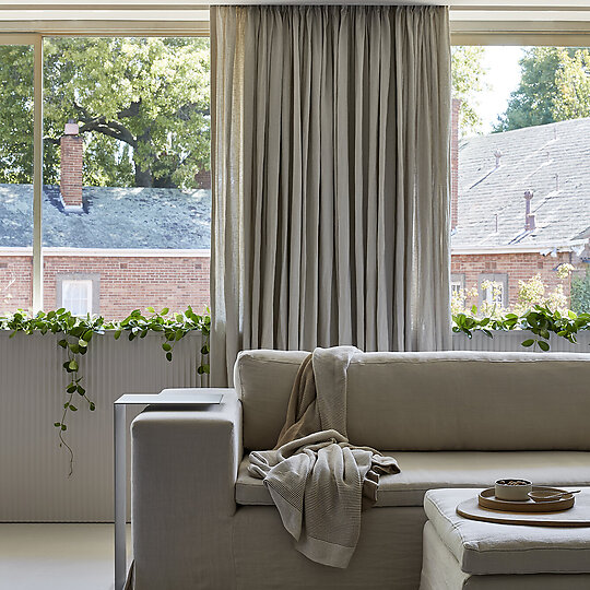 Interior photograph of Albany Road Apartpment by Shannon McGrath 