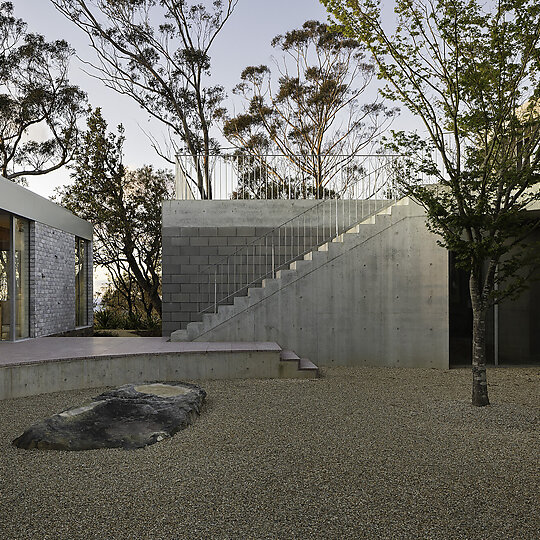 Interior photograph of Blue Mountains House by Clinton Weaver