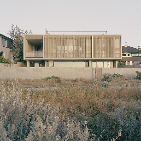 Interior photograph of House on the Bay by Rory Gardiner