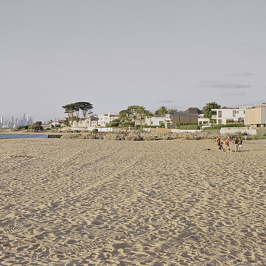 Interior photograph of House on the Bay by Rory Gardiner