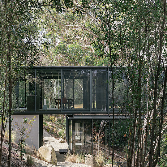 Interior photograph of Taroona House by Thurston Empson