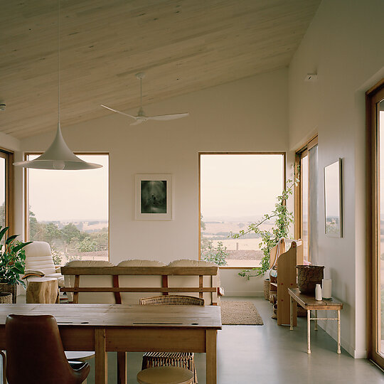 Interior photograph of Heather's House by Rory Gardiner