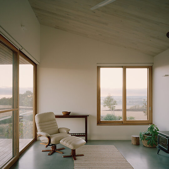 Interior photograph of Heather's House by Rory Gardiner