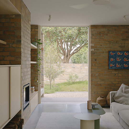 Interior photograph of Dennis House by Tom Ross