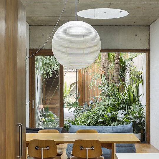 Interior photograph of Redfern House by Clinton Weaver