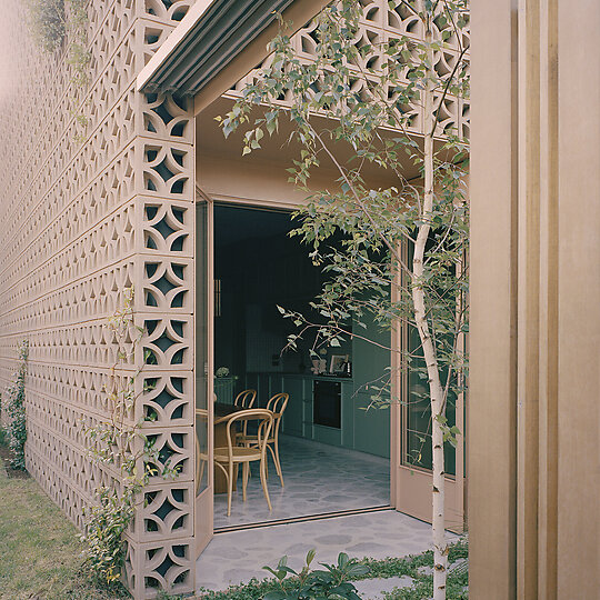 Interior photograph of Garden Tower House by Rory Gardiner