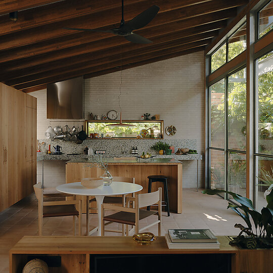 Interior photograph of Bob's Bungalow by Tom Ross