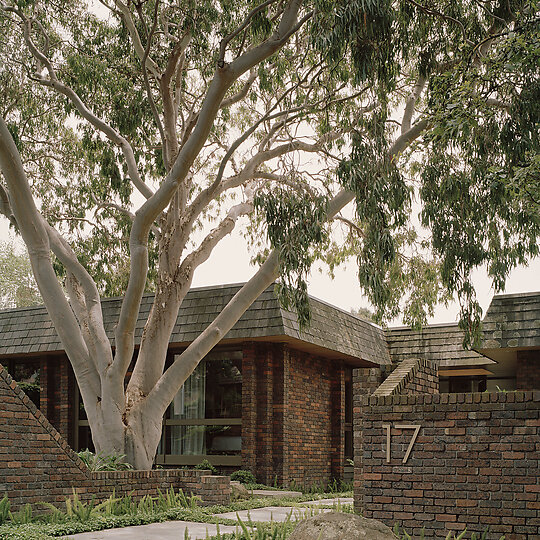 Interior photograph of Mansard House by Rory Gardiner