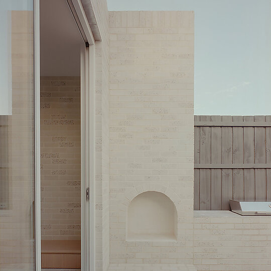 Interior photograph of Brunswick West House by Pier Carthew