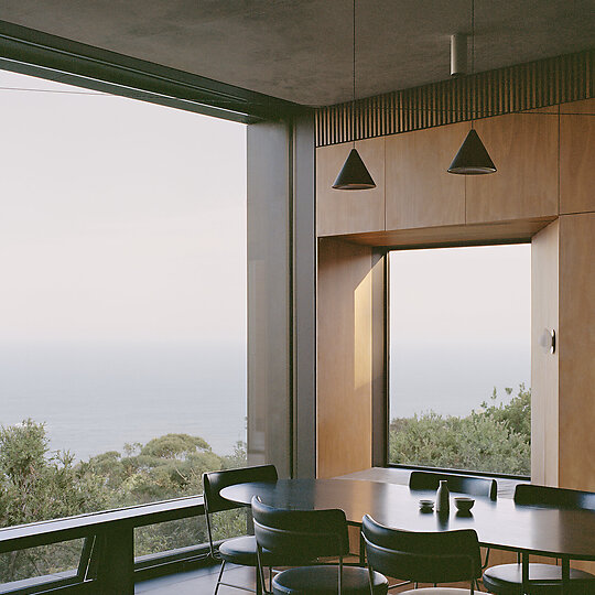 Interior photograph of Maitland Bay House by Rory Gardiner