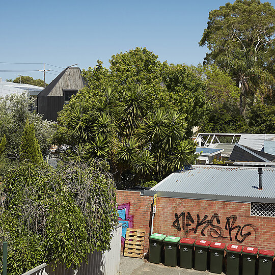 Interior photograph of Ioppolo by Rob Frith